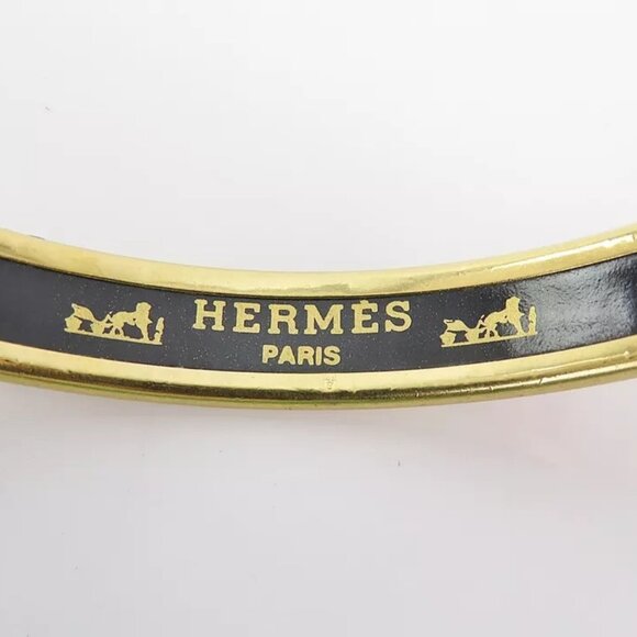 Auth HERMES Goldtone and Red Enamel Bangle Bracelet - Picture 3 of 16